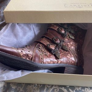 SpringStep L’Artiste brown boot  sized 41(9.5-10)